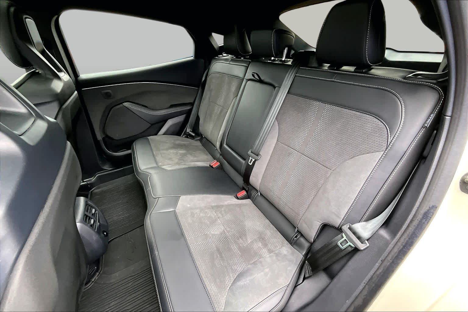 2025 Ford Mustang Mach-E