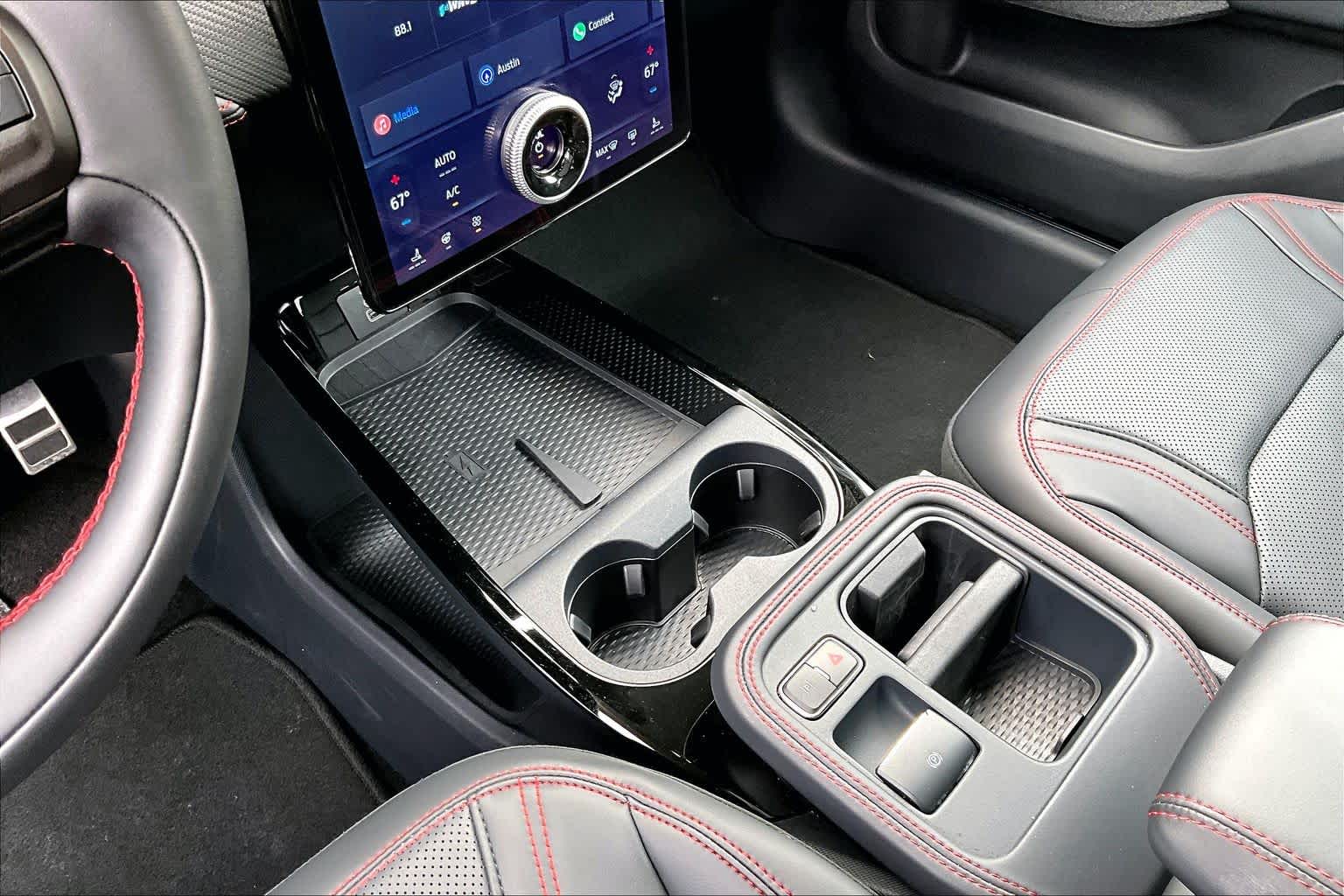 2025 Ford Mustang Mach-E