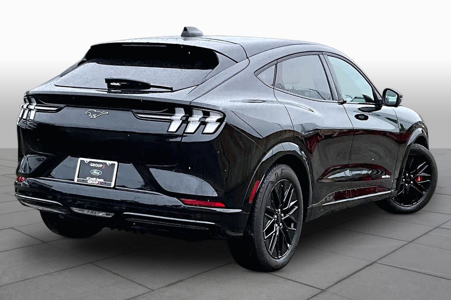 2025 Ford Mustang Mach-E