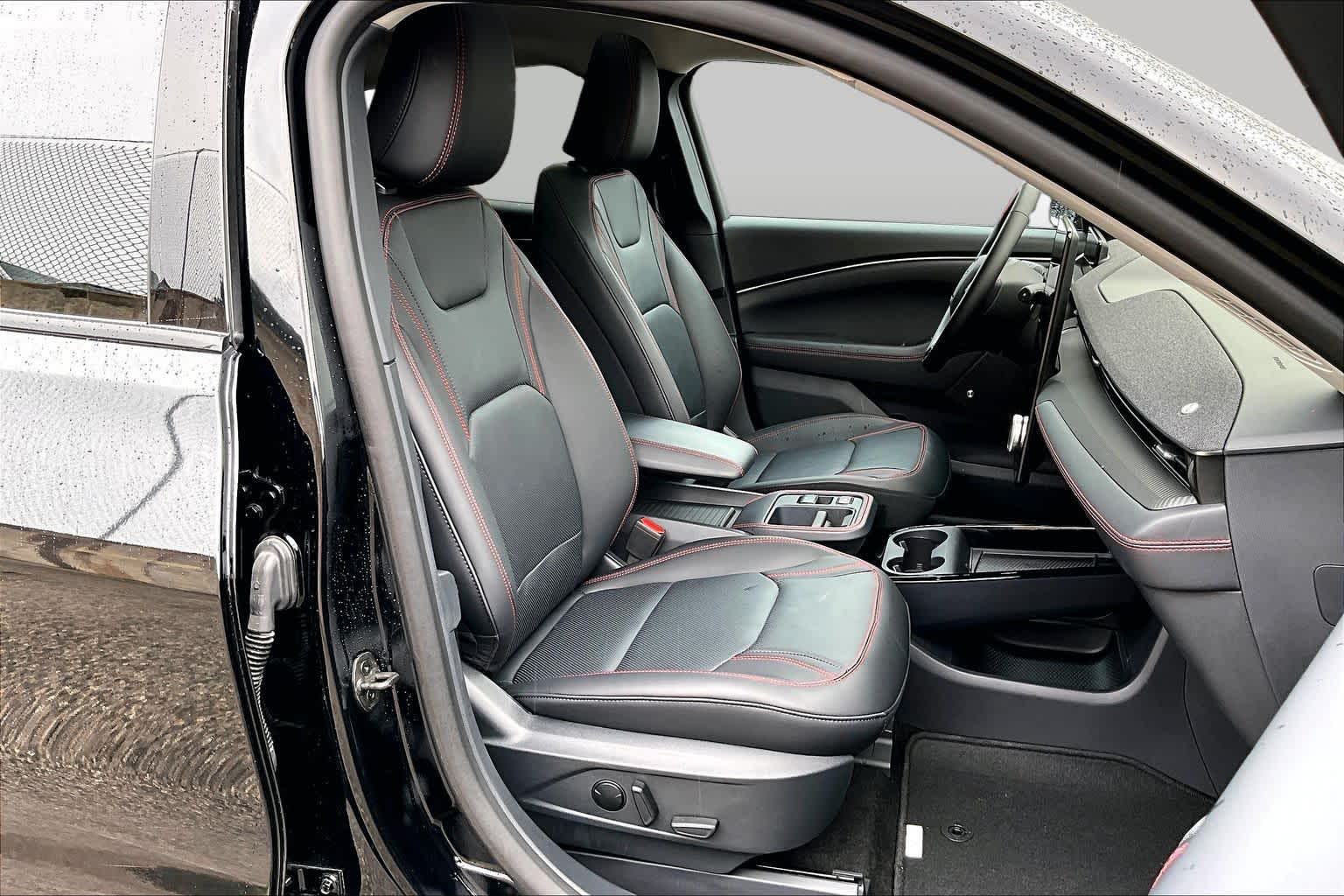 2025 Ford Mustang Mach-E