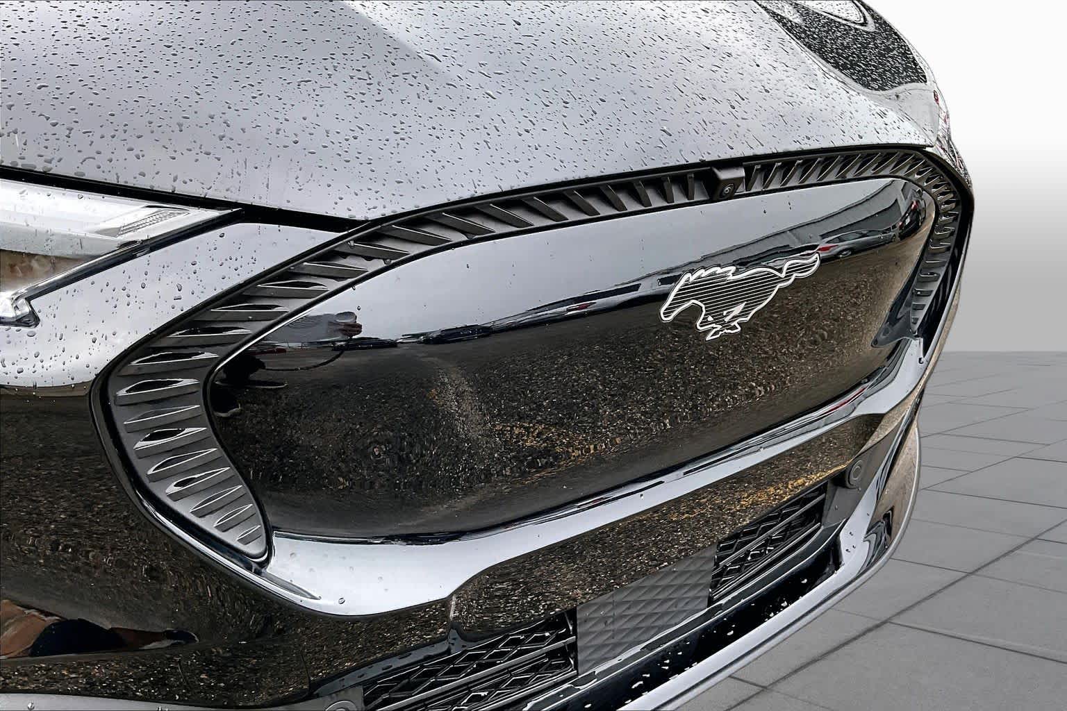 2025 Ford Mustang Mach-E