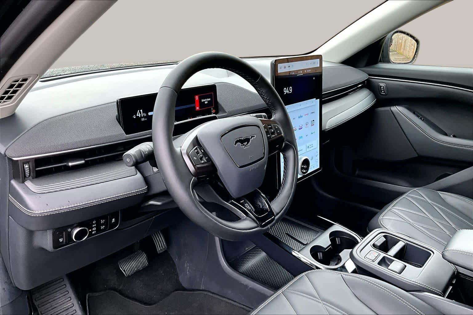 2025 Ford Mustang Mach-E