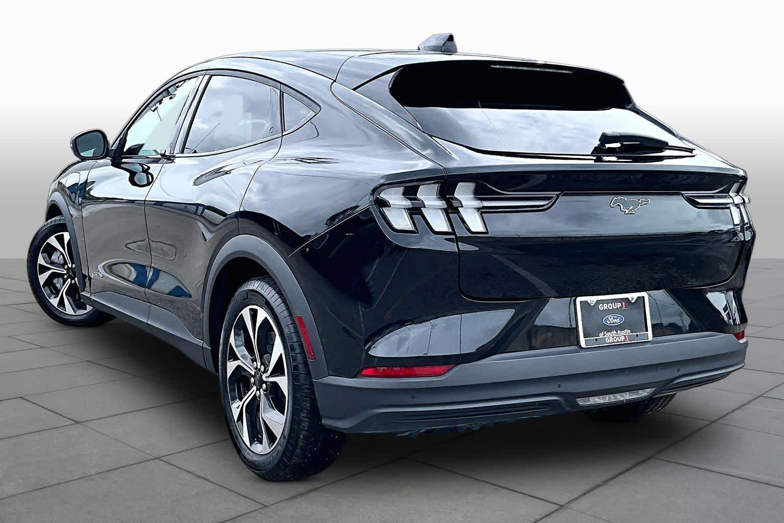 2025 Ford Mustang Mach-E