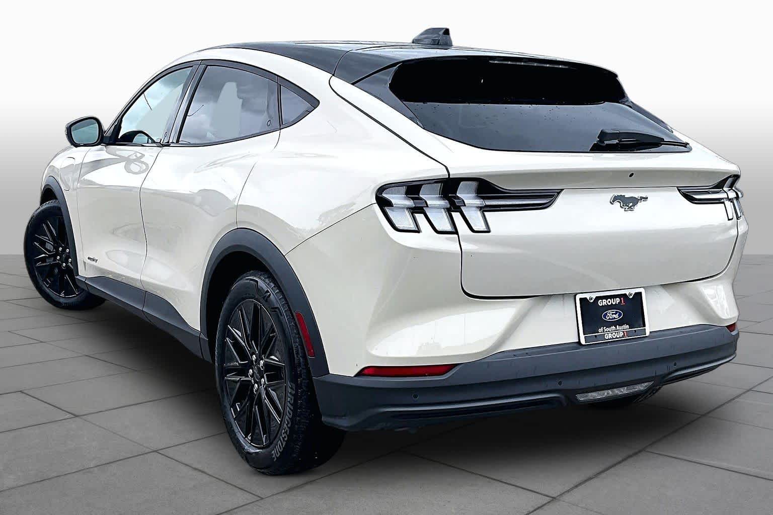 2025 Ford Mustang Mach-E
