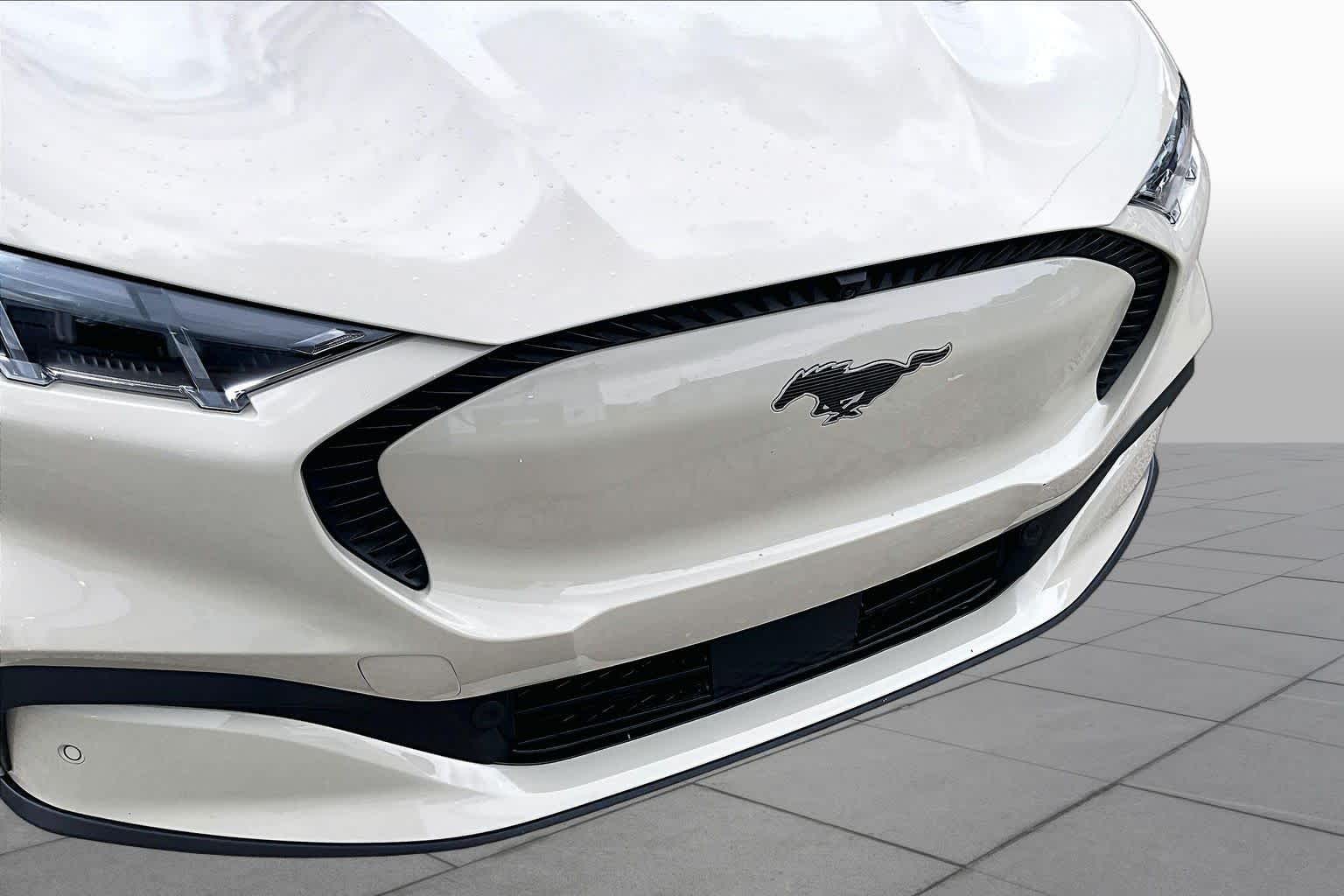 2025 Ford Mustang Mach-E