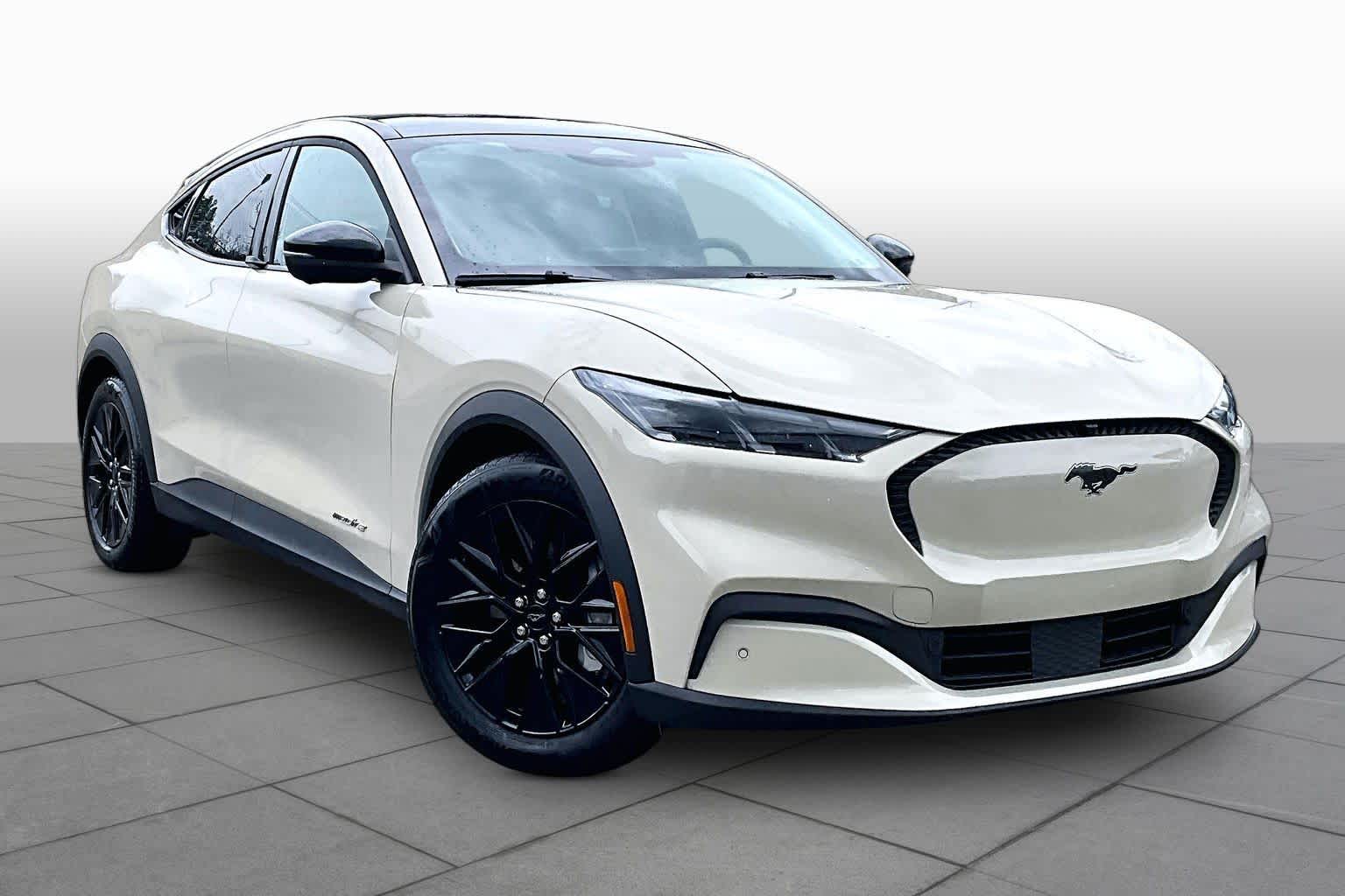 2025 Ford Mustang Mach-E