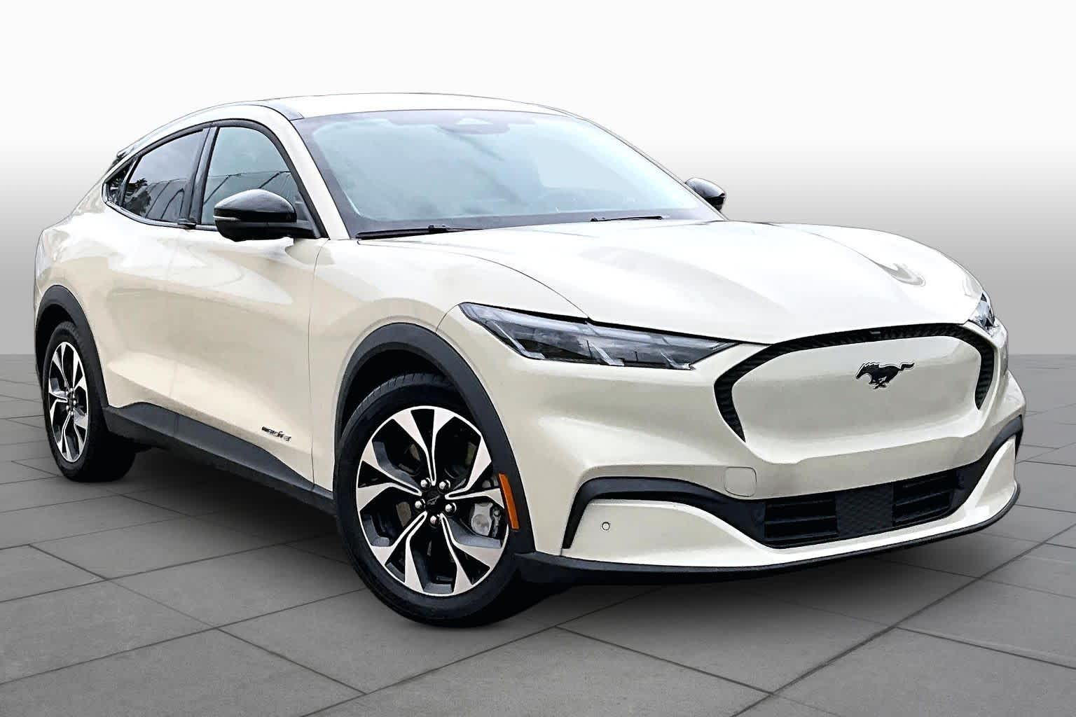 2025 Ford Mustang Mach-E