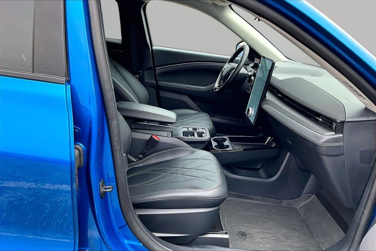 2025 Ford Mustang Mach-E