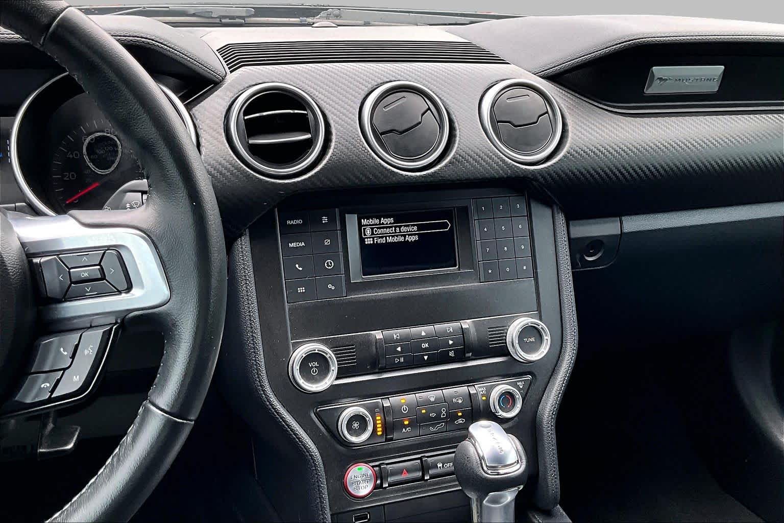 2022 Ford Mustang