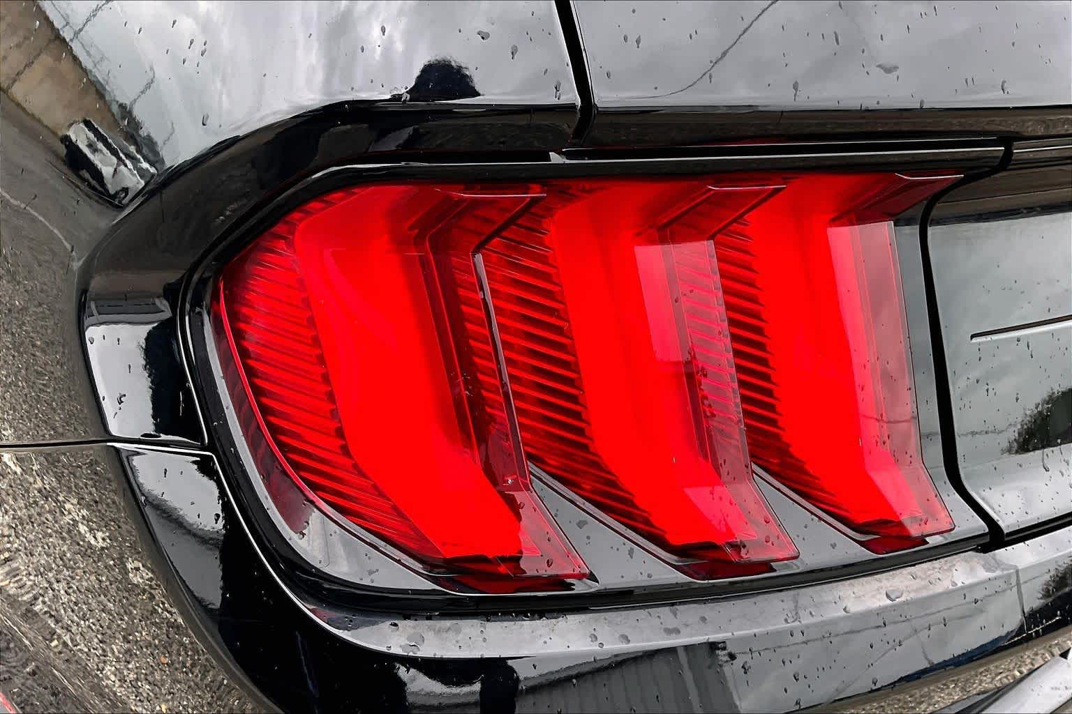 2022 Ford Mustang