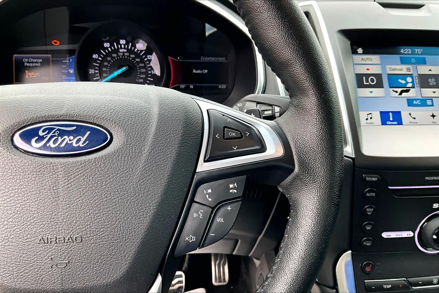 2016 Ford Edge