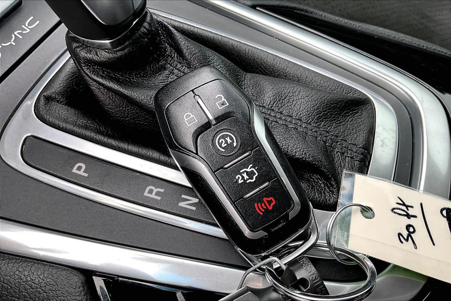 2016 Ford Edge