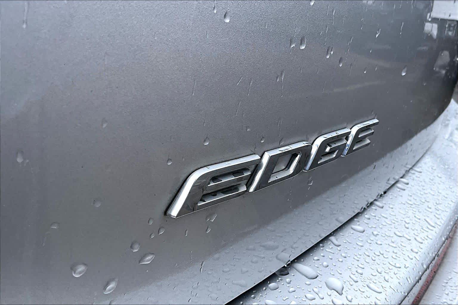 2016 Ford Edge