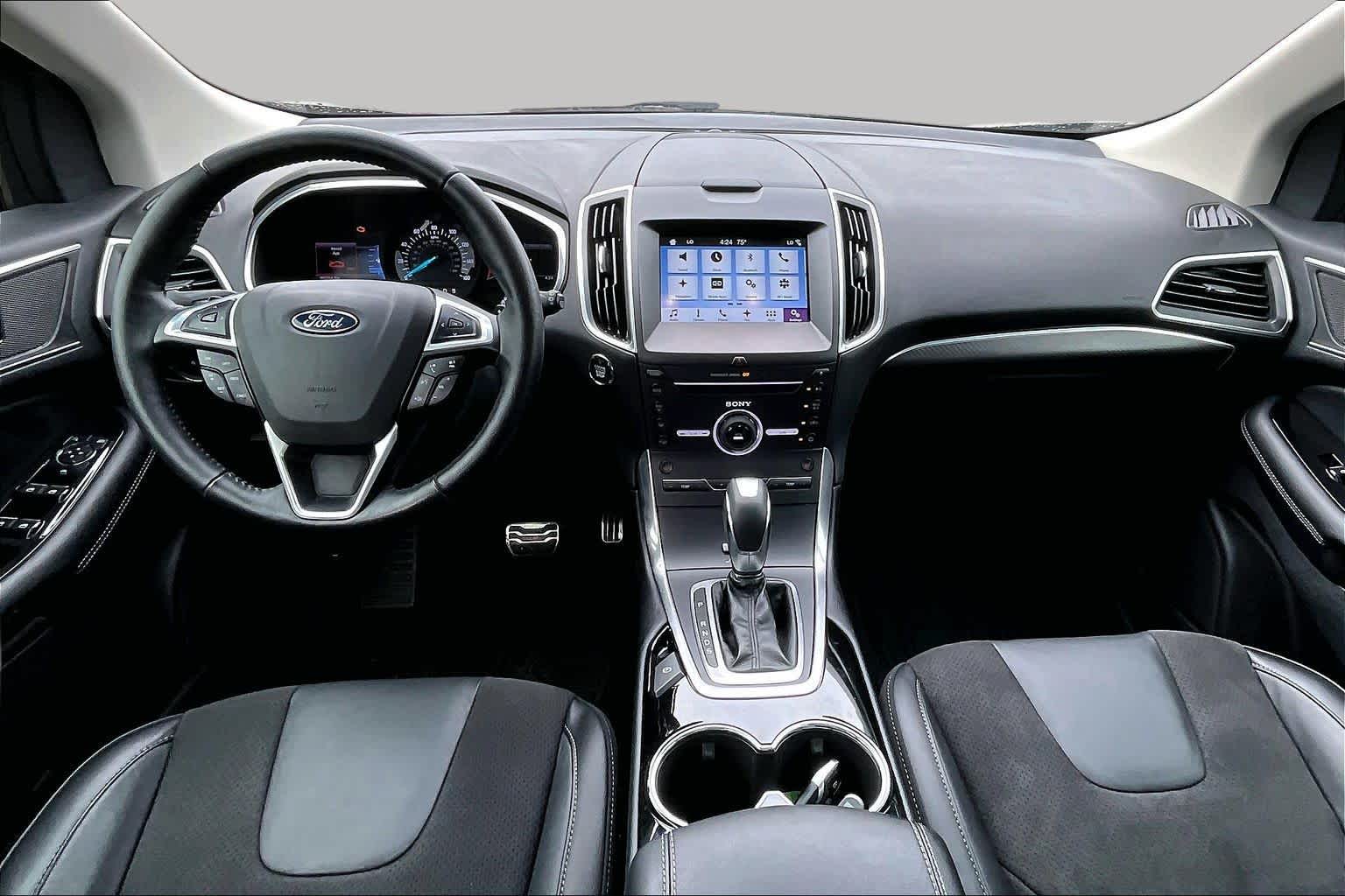 2016 Ford Edge