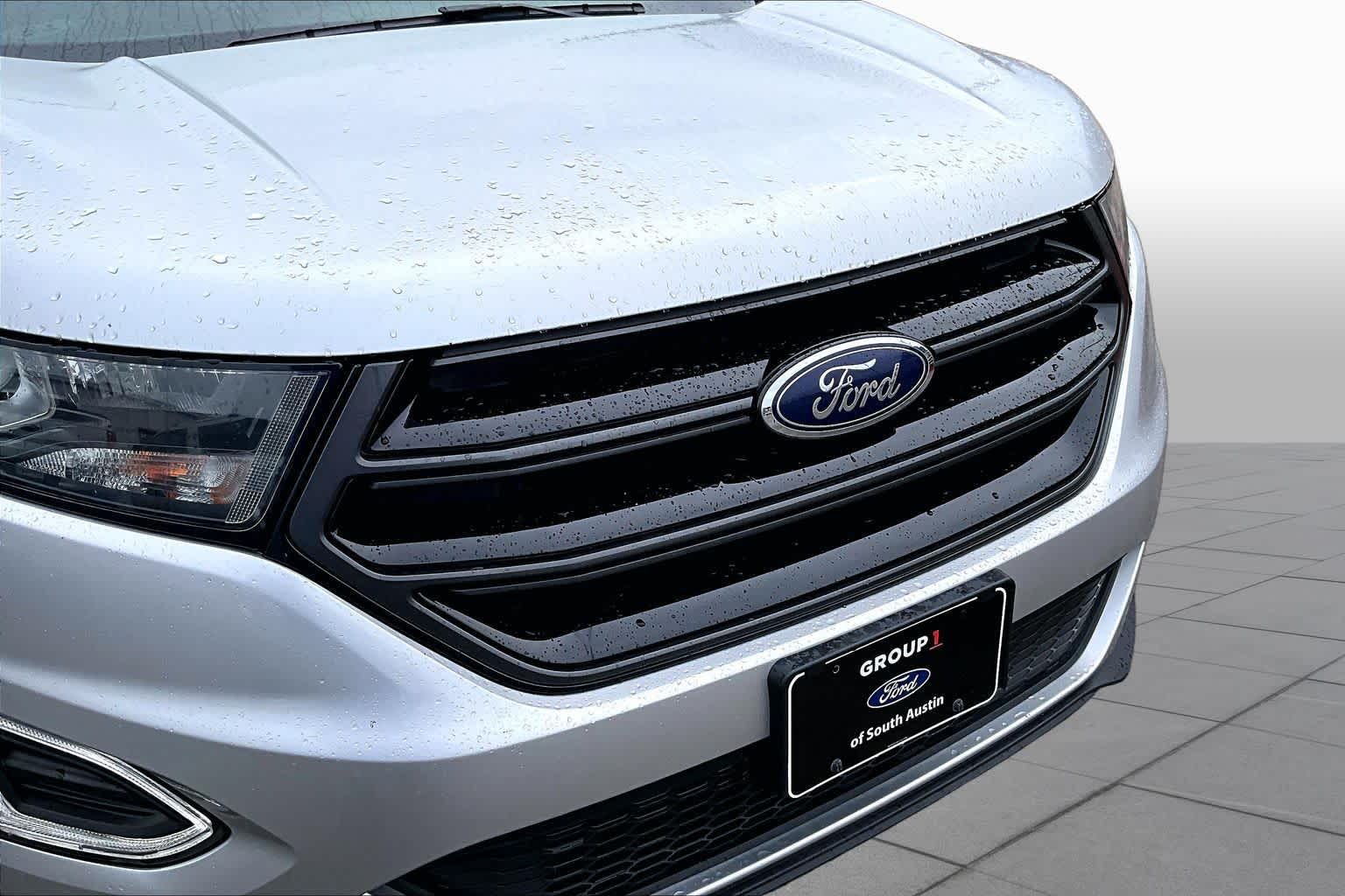 2016 Ford Edge
