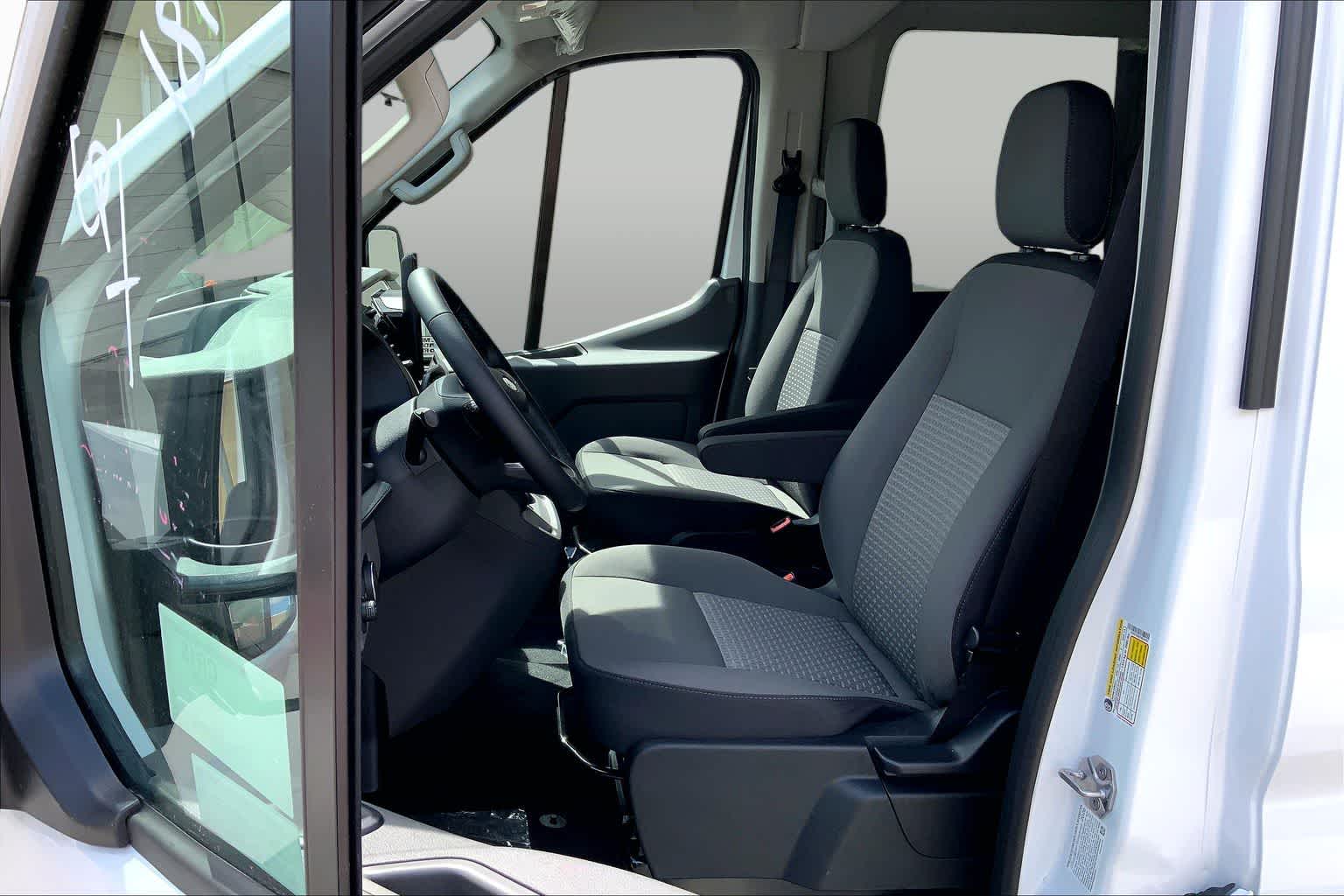 2026 Ford Transit Passenger Wagon