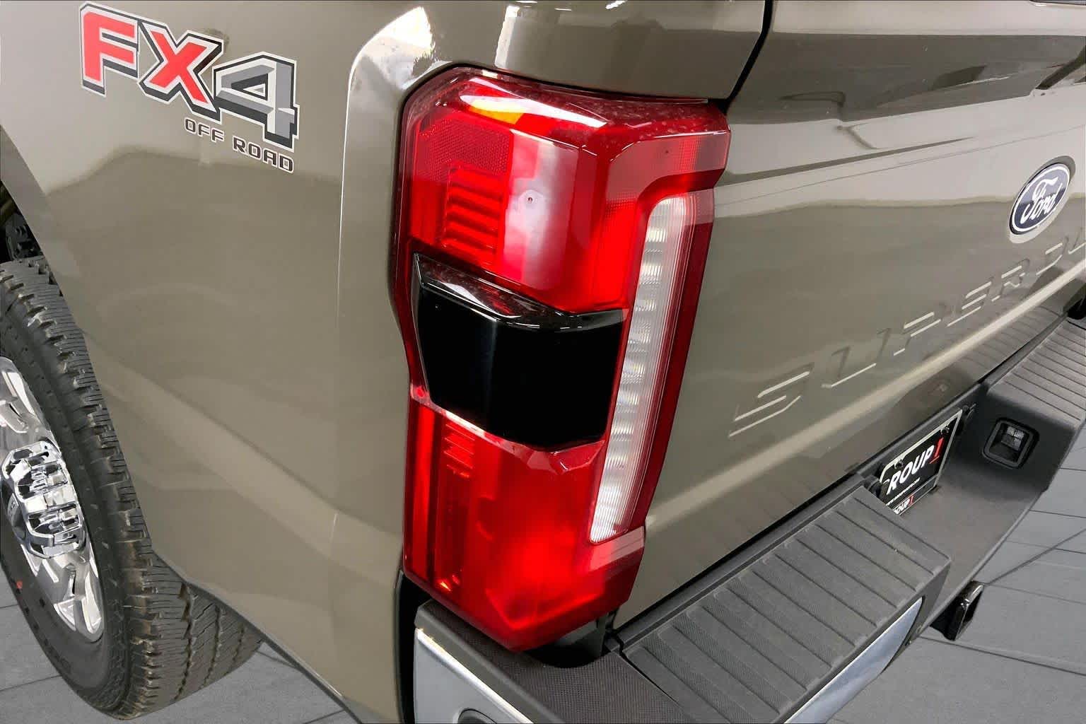 2027 Ford Super Duty F-350 SRW