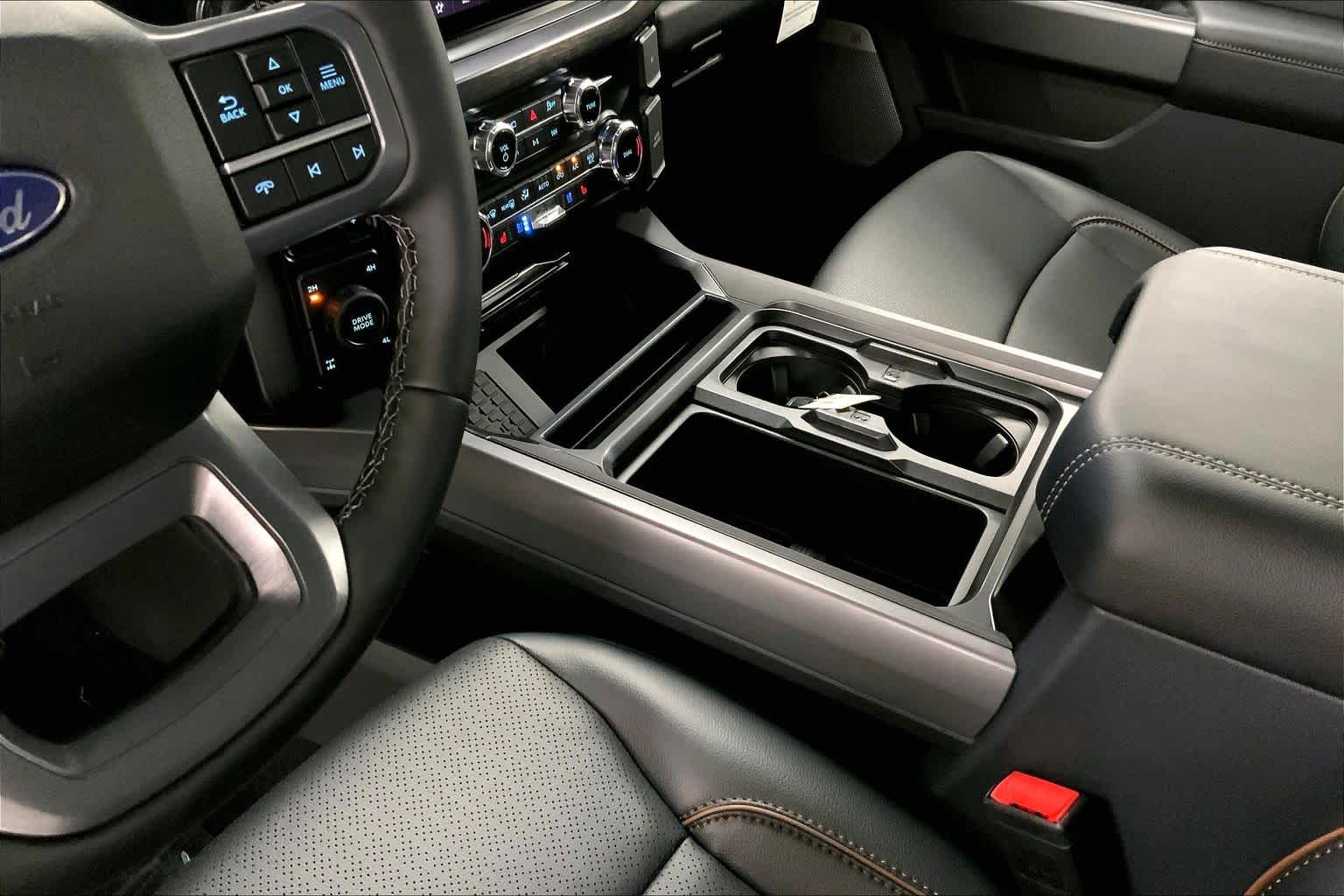 2027 Ford Super Duty F-350 SRW