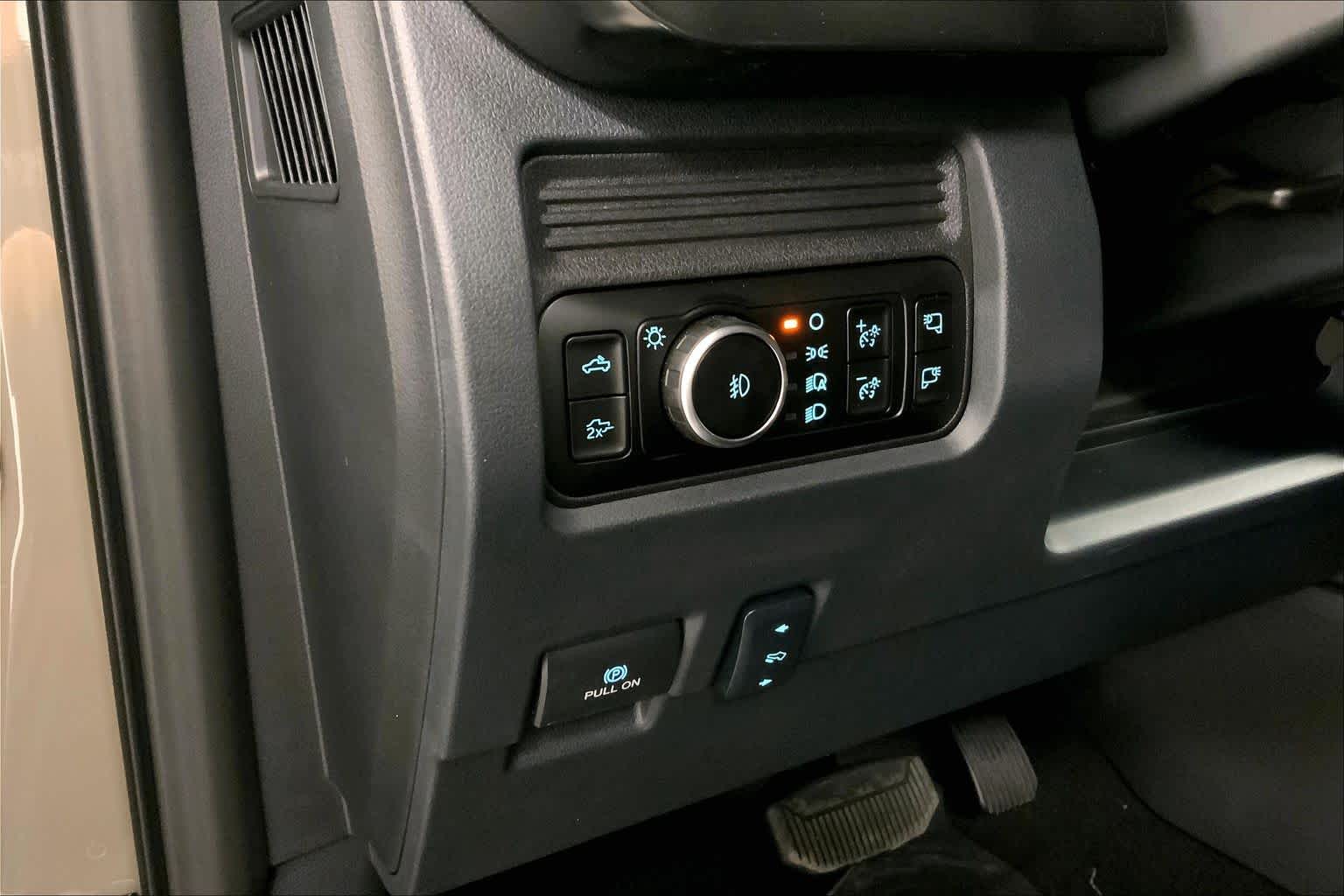2027 Ford Super Duty F-350 SRW