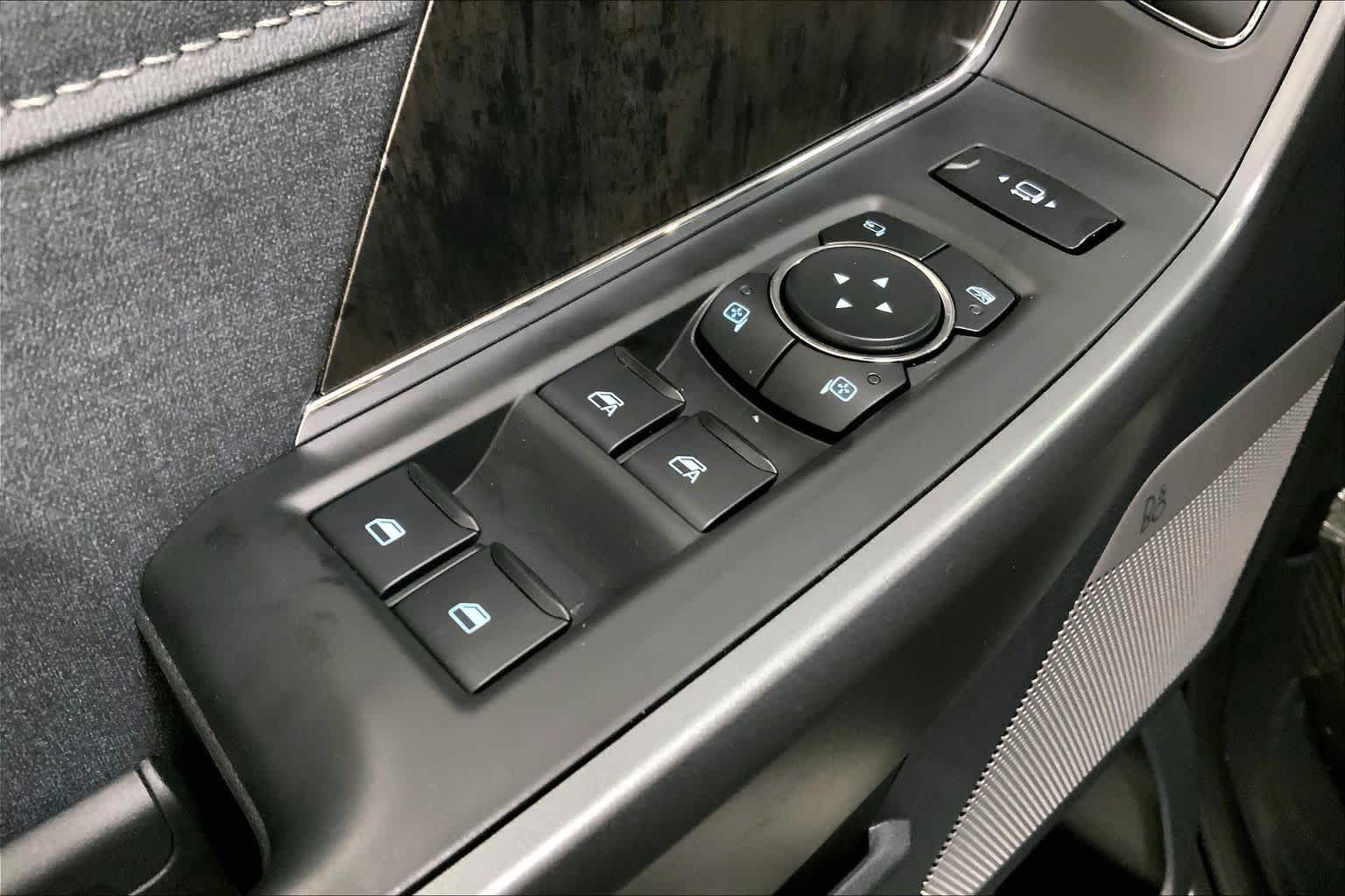 2027 Ford Super Duty F-350 DRW Pickup