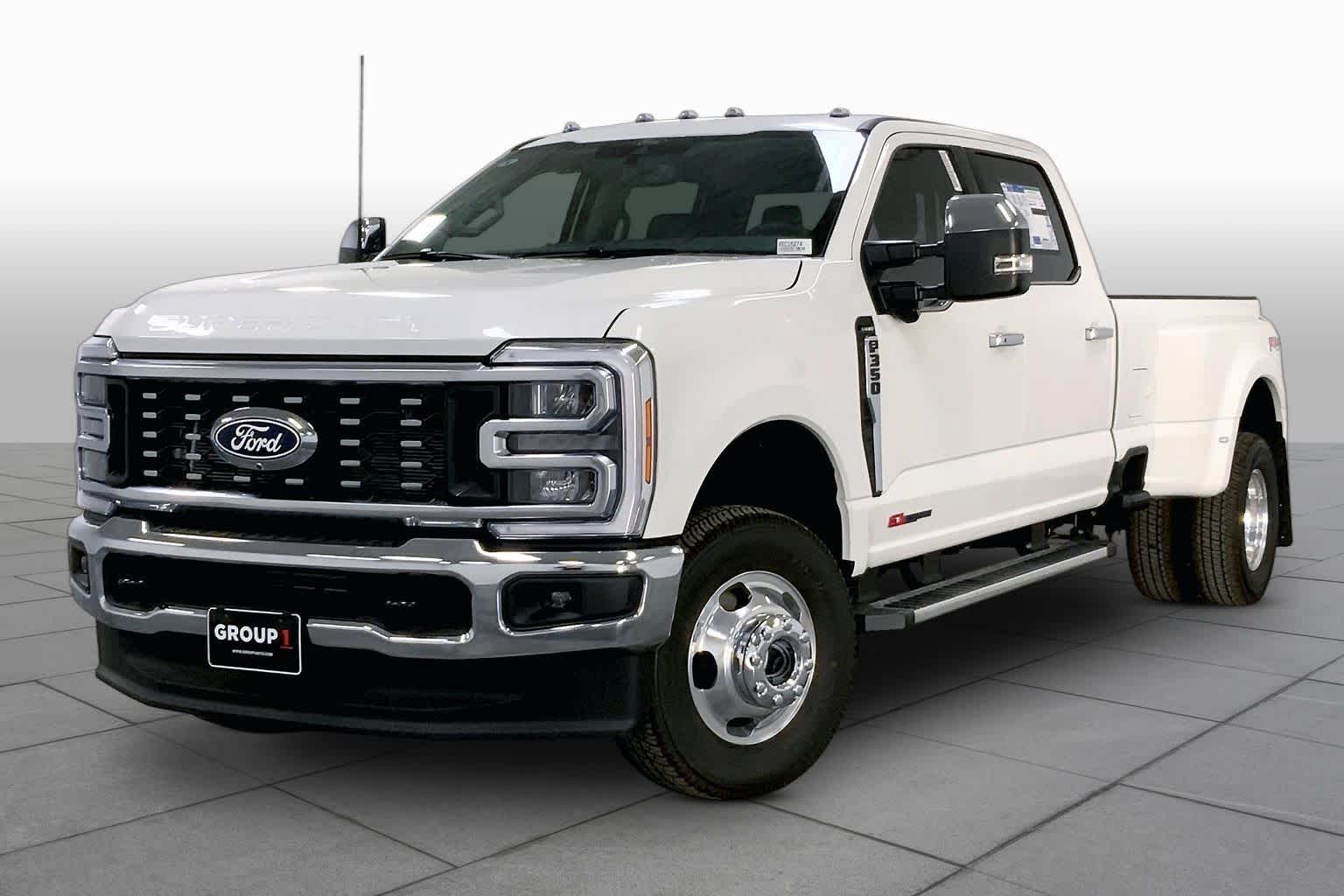 2027 Ford Super Duty F-350 DRW Pickup