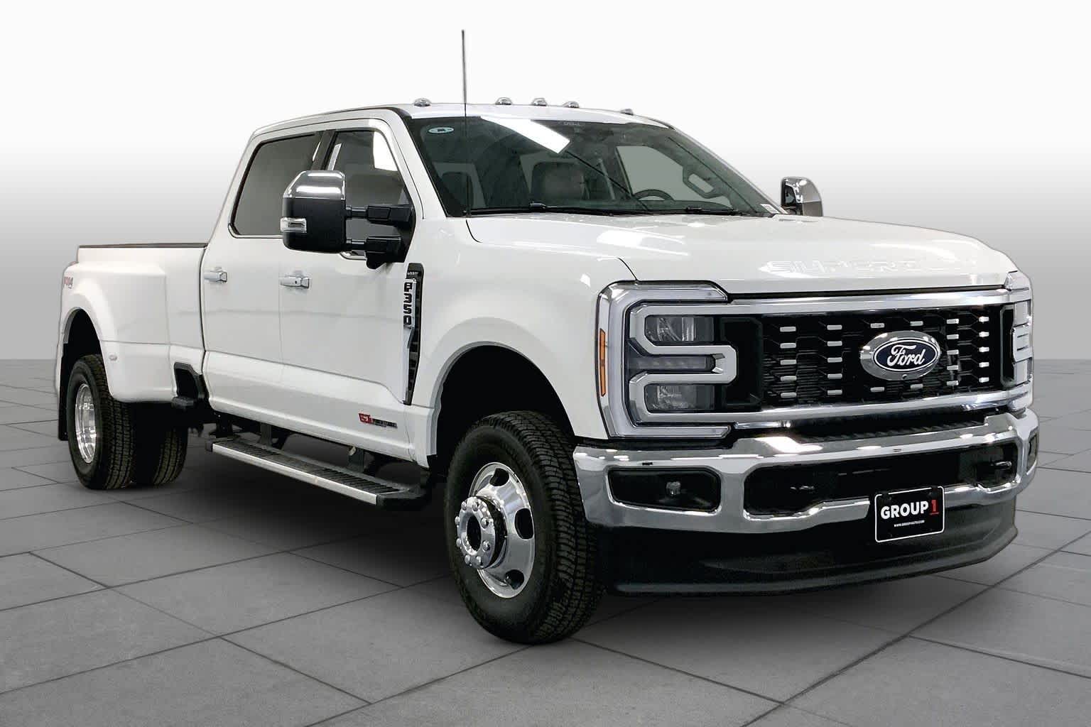 2027 Ford Super Duty F-350 DRW Pickup