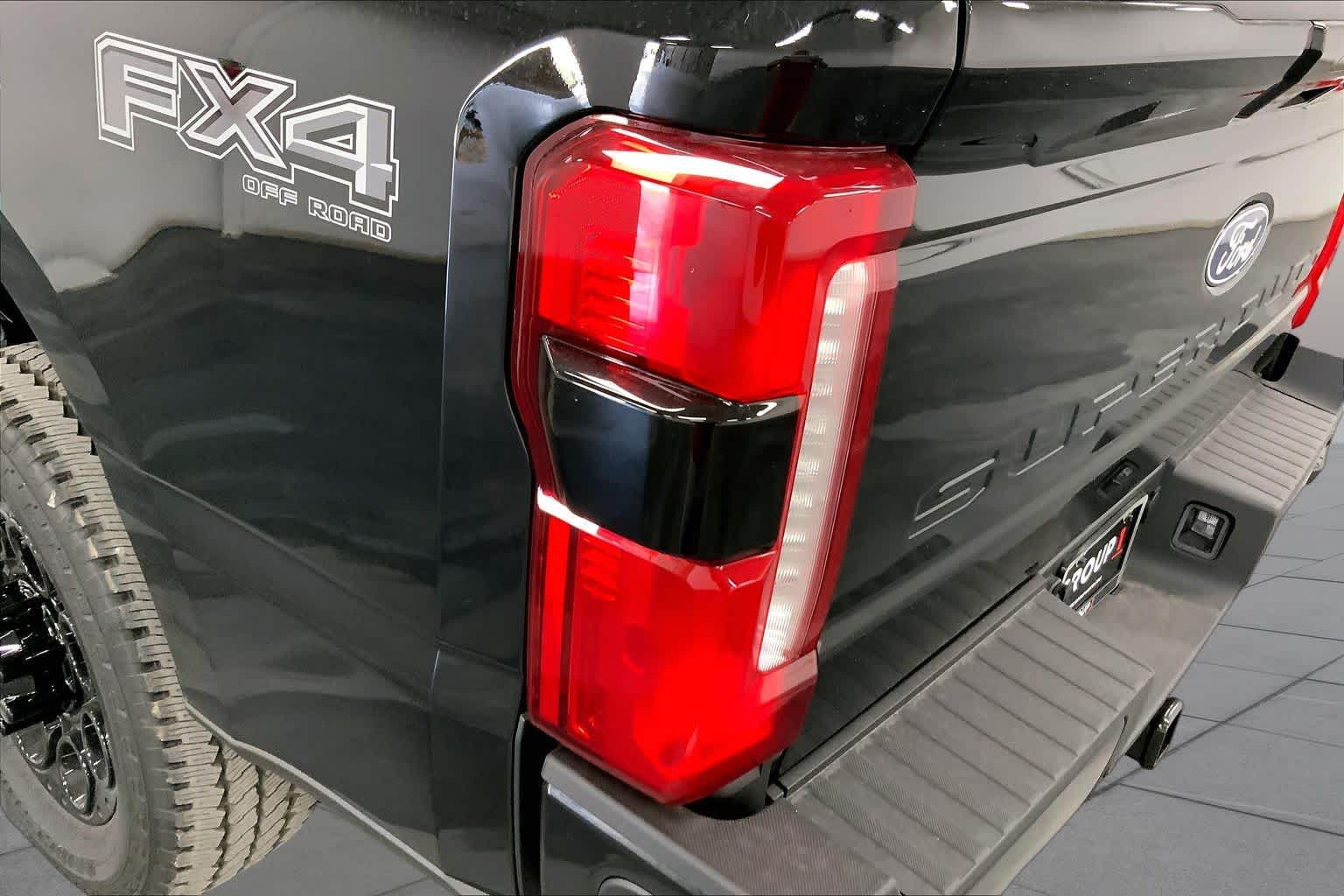 2027 Ford Super Duty F-250 SRW