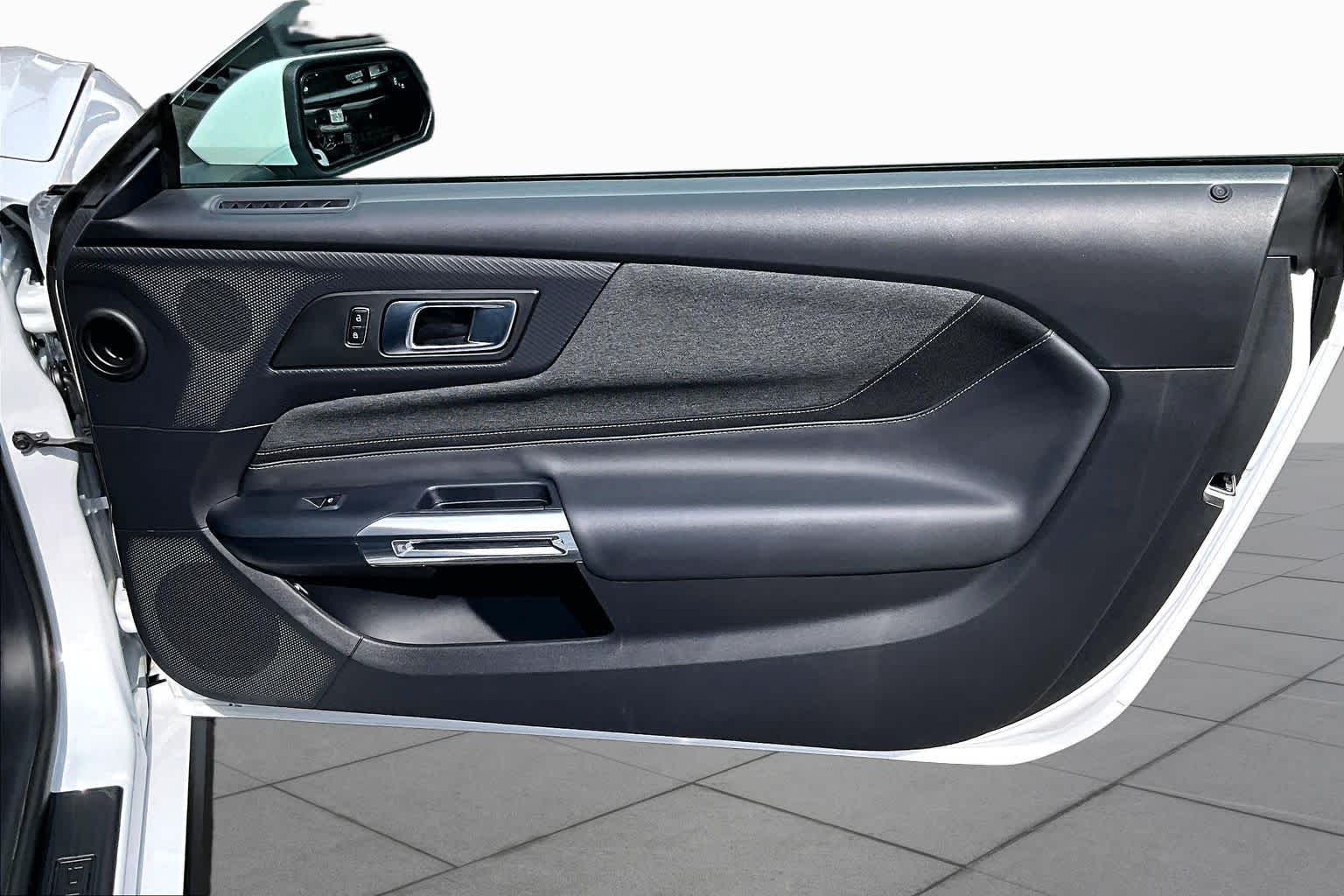2025 Ford Mustang