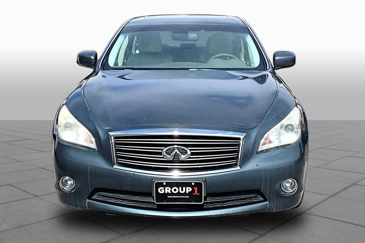 2012 INFINITI M37
