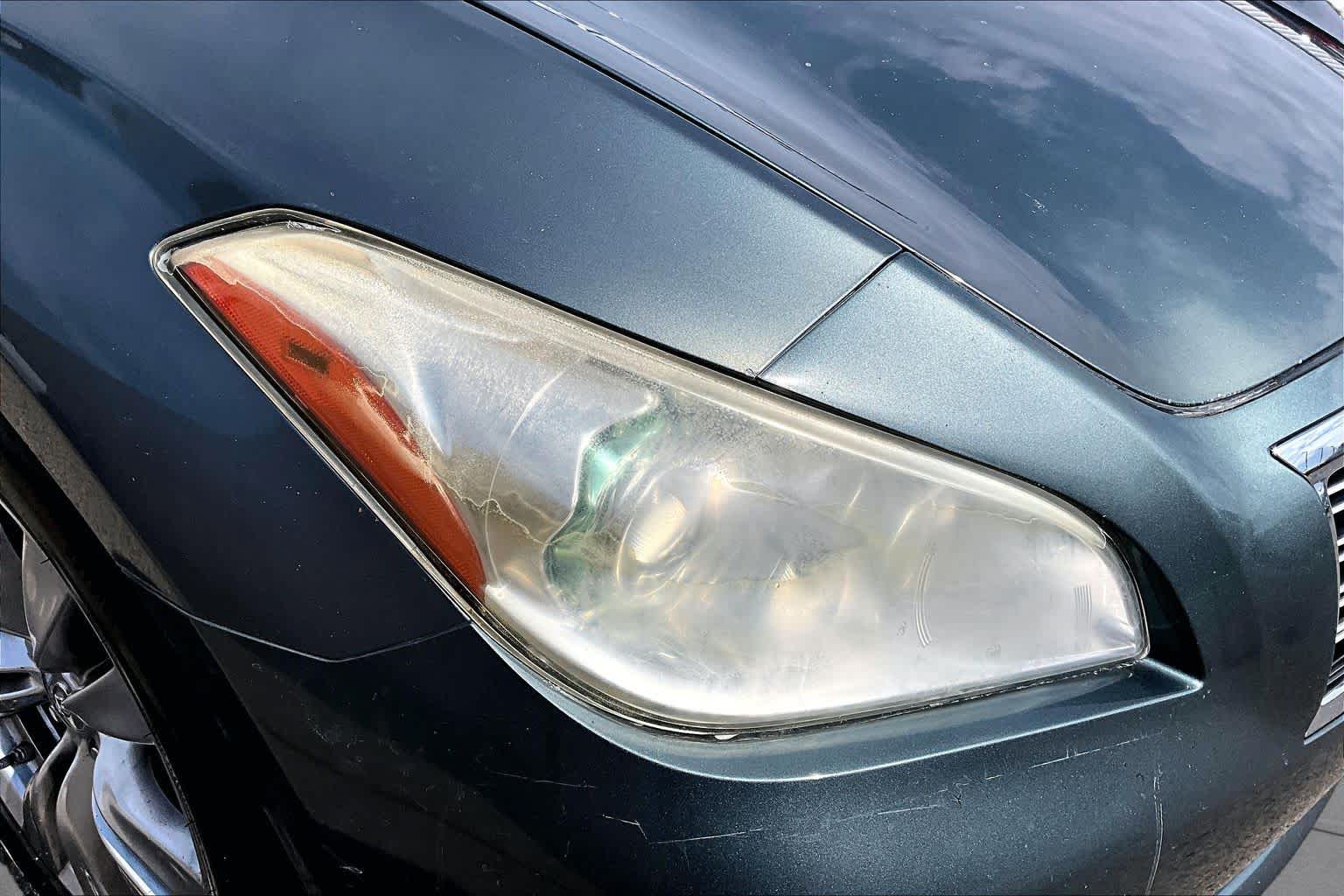 2012 INFINITI M37