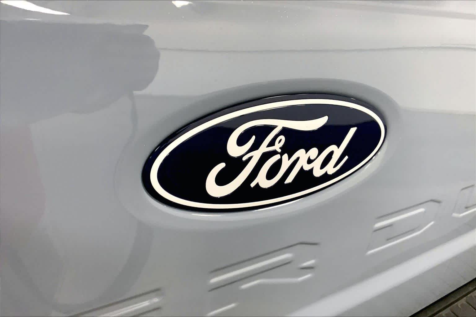 2027 Ford Super Duty F-250 SRW