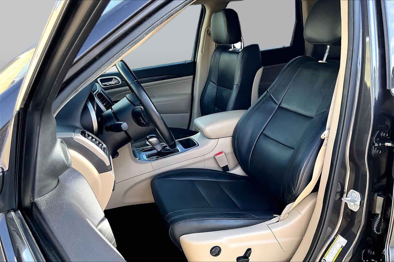 2020 Jeep Grand Cherokee