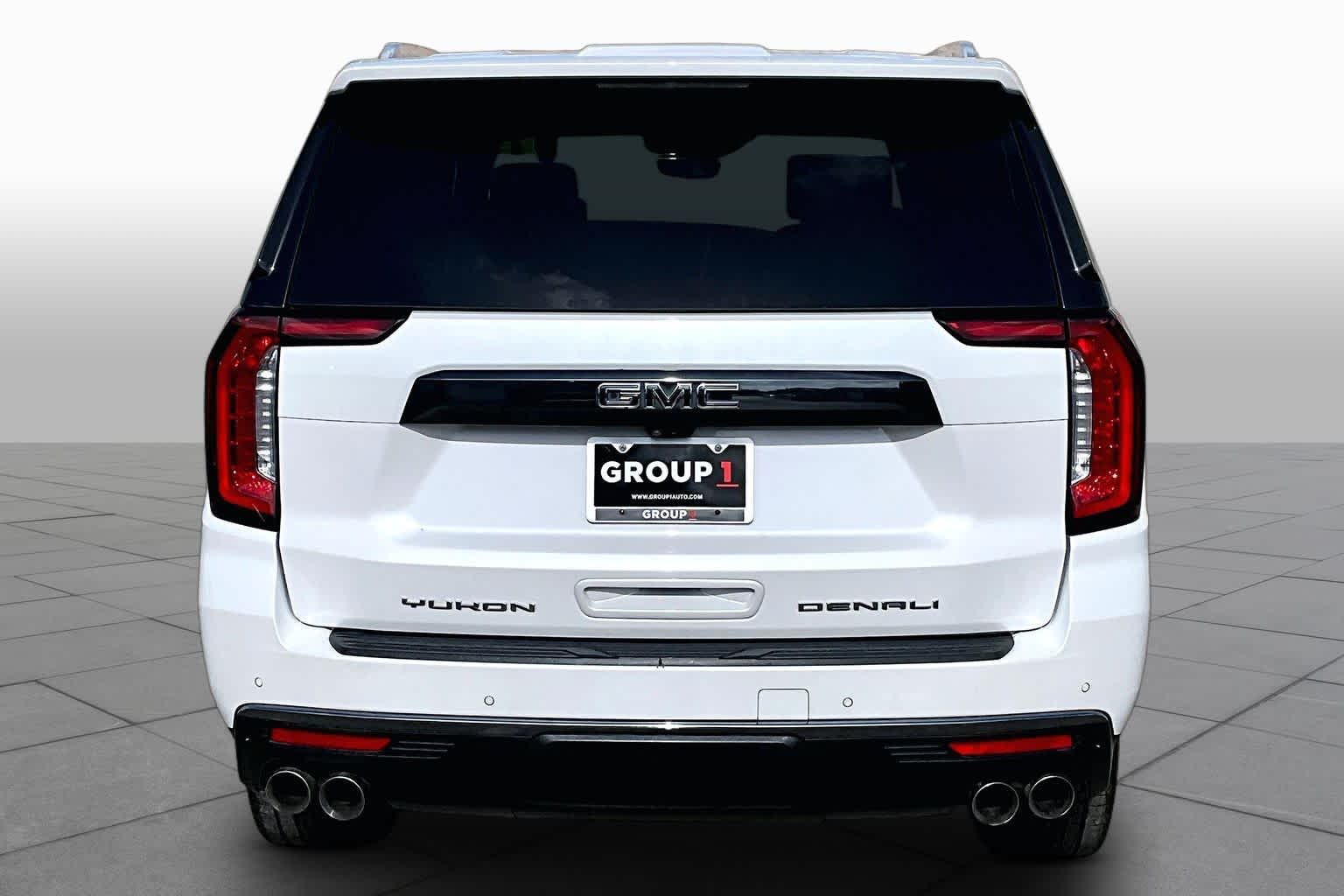 2023 GMC Yukon Denali Ultimate