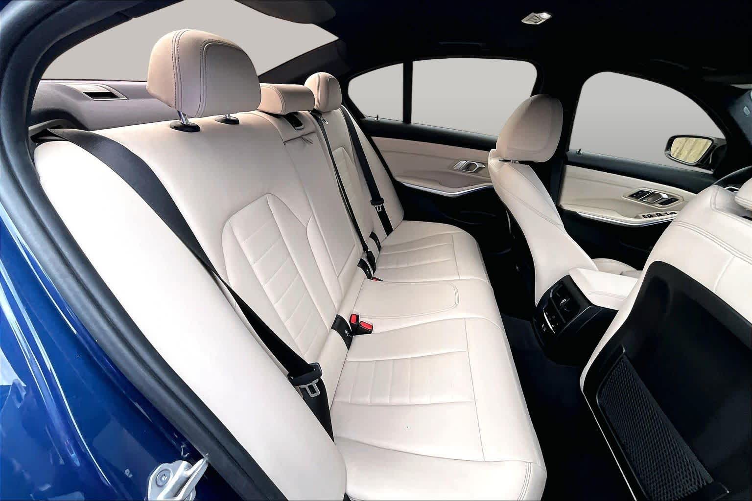 2021 BMW 330i