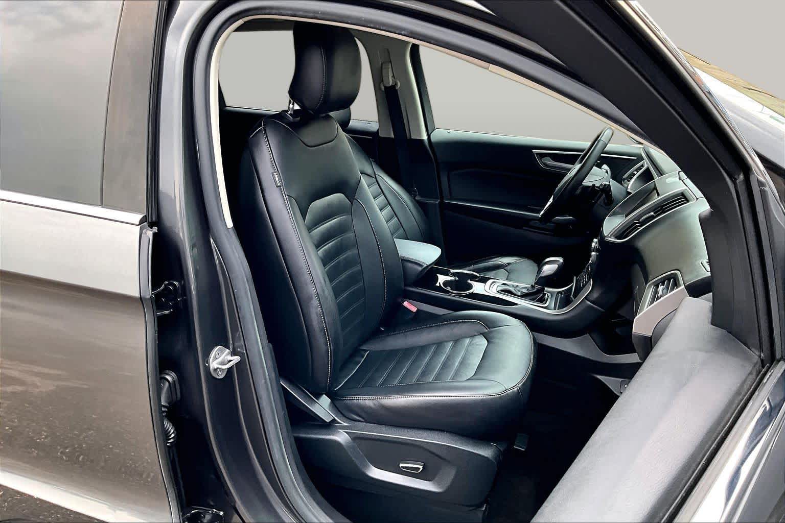 2015 Ford Edge