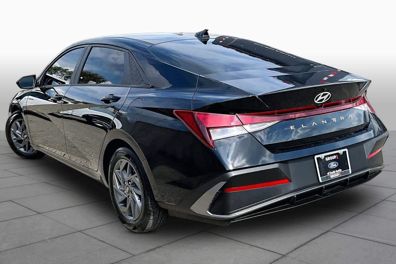 2024 Hyundai Elantra