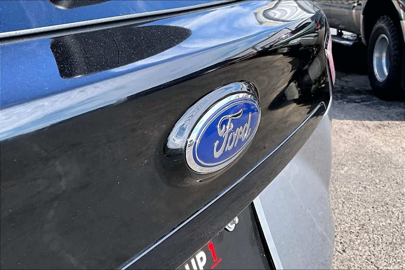 2020 Ford Edge