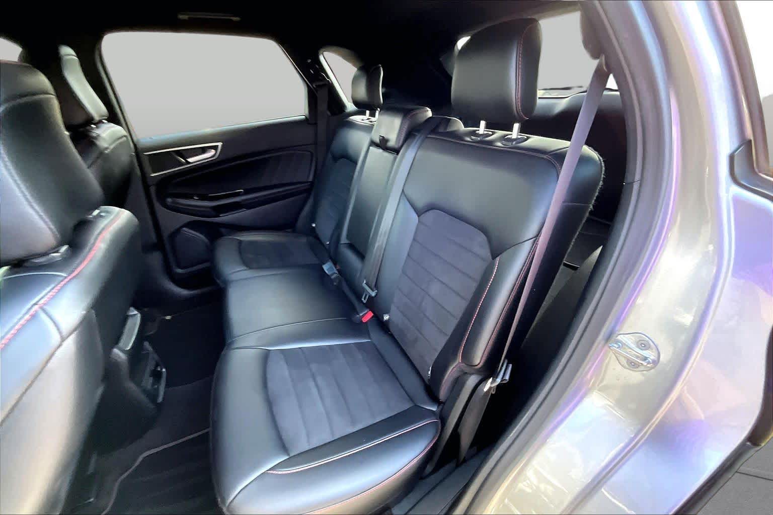 2020 Ford Edge