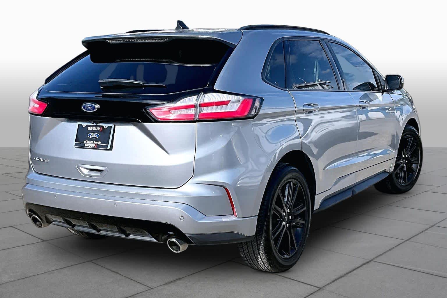 2020 Ford Edge
