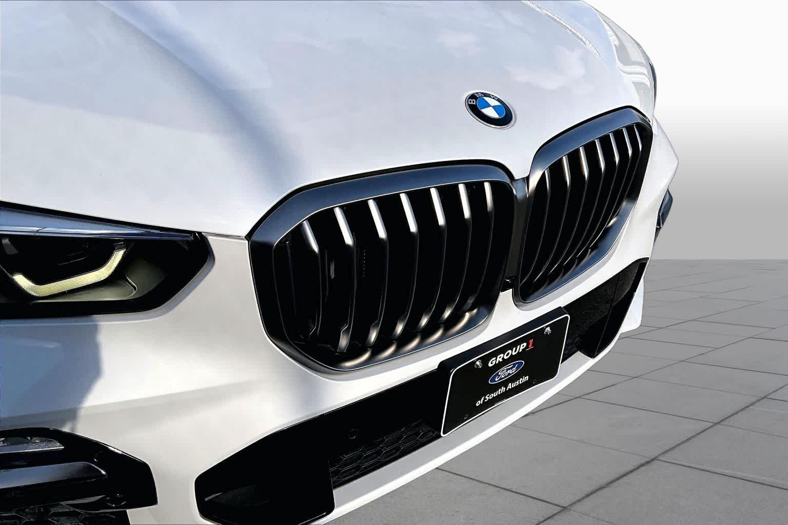 2020 BMW X5 M50i
