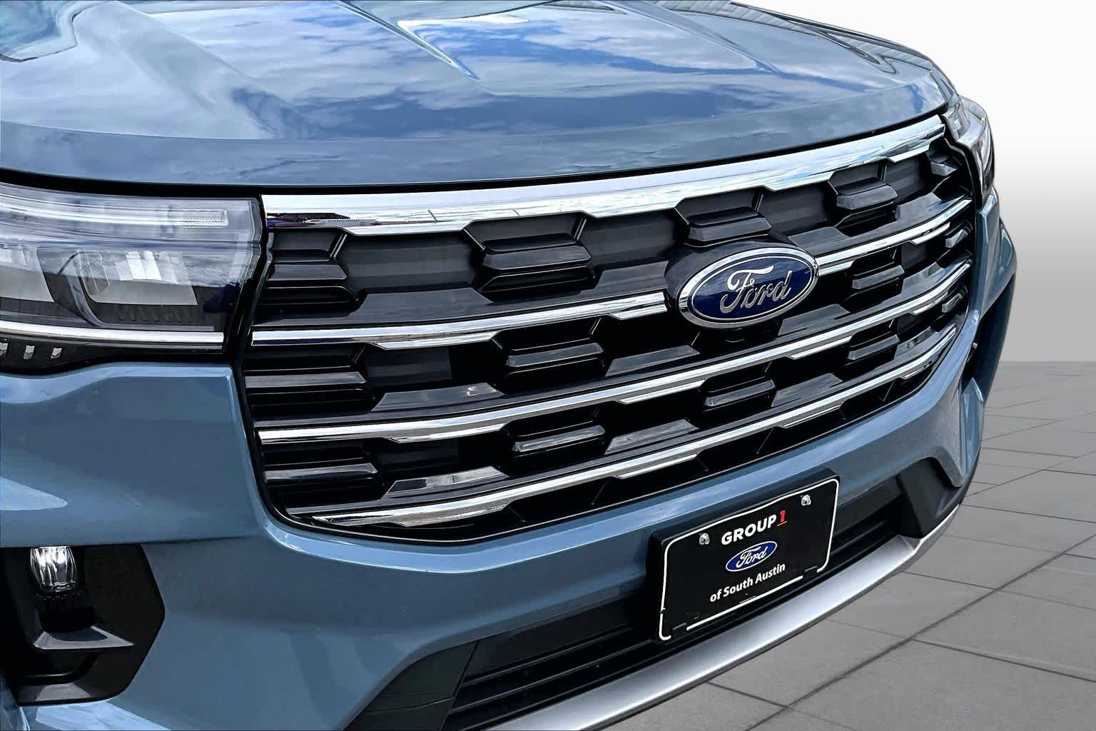 2025 Ford Explorer