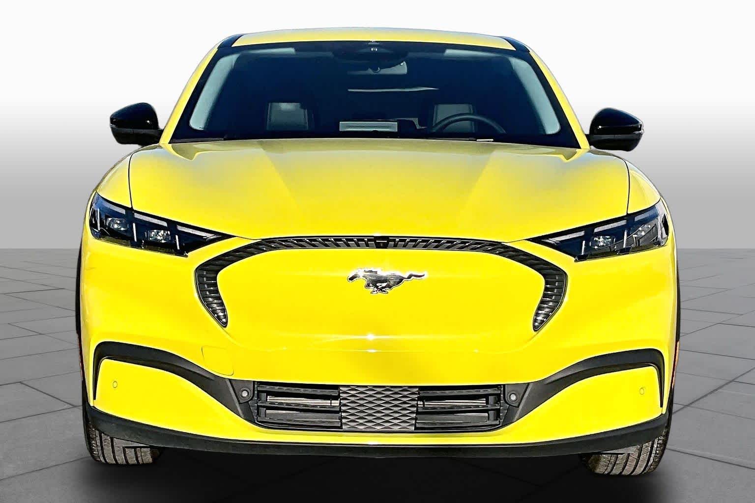 2025 Ford Mustang Mach-E
