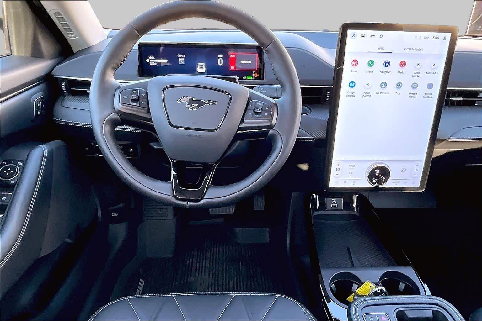 2025 Ford Mustang Mach-E