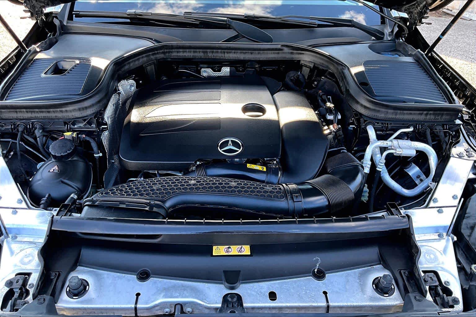 2021 Mercedes-Benz GLC 300