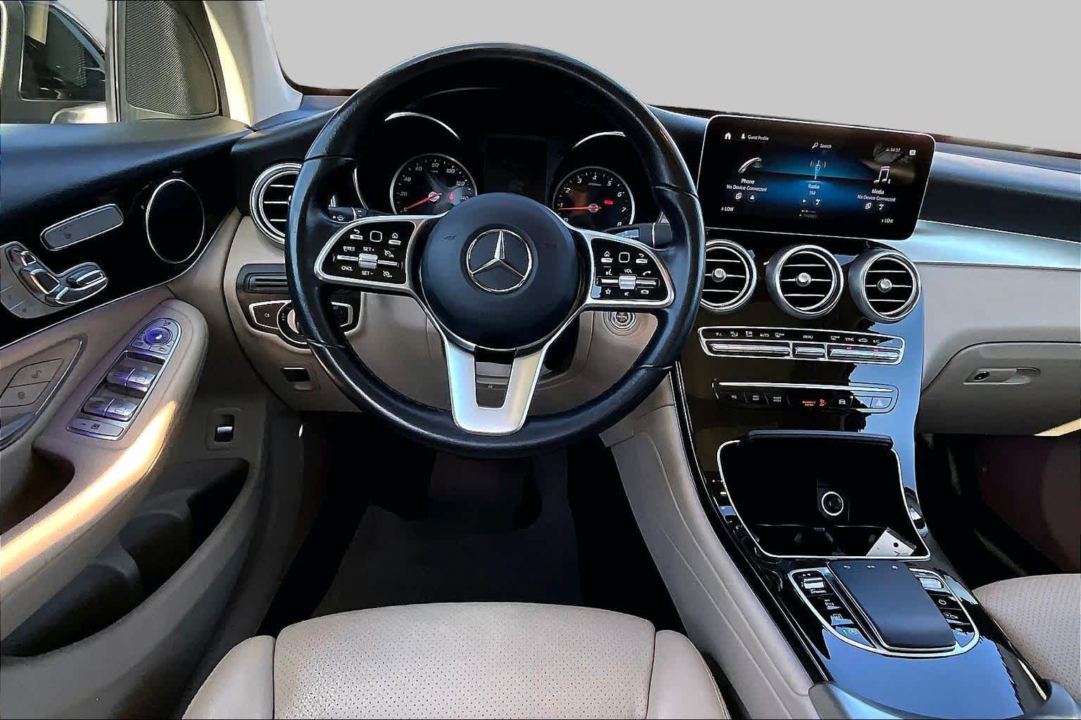 2021 Mercedes-Benz GLC 300