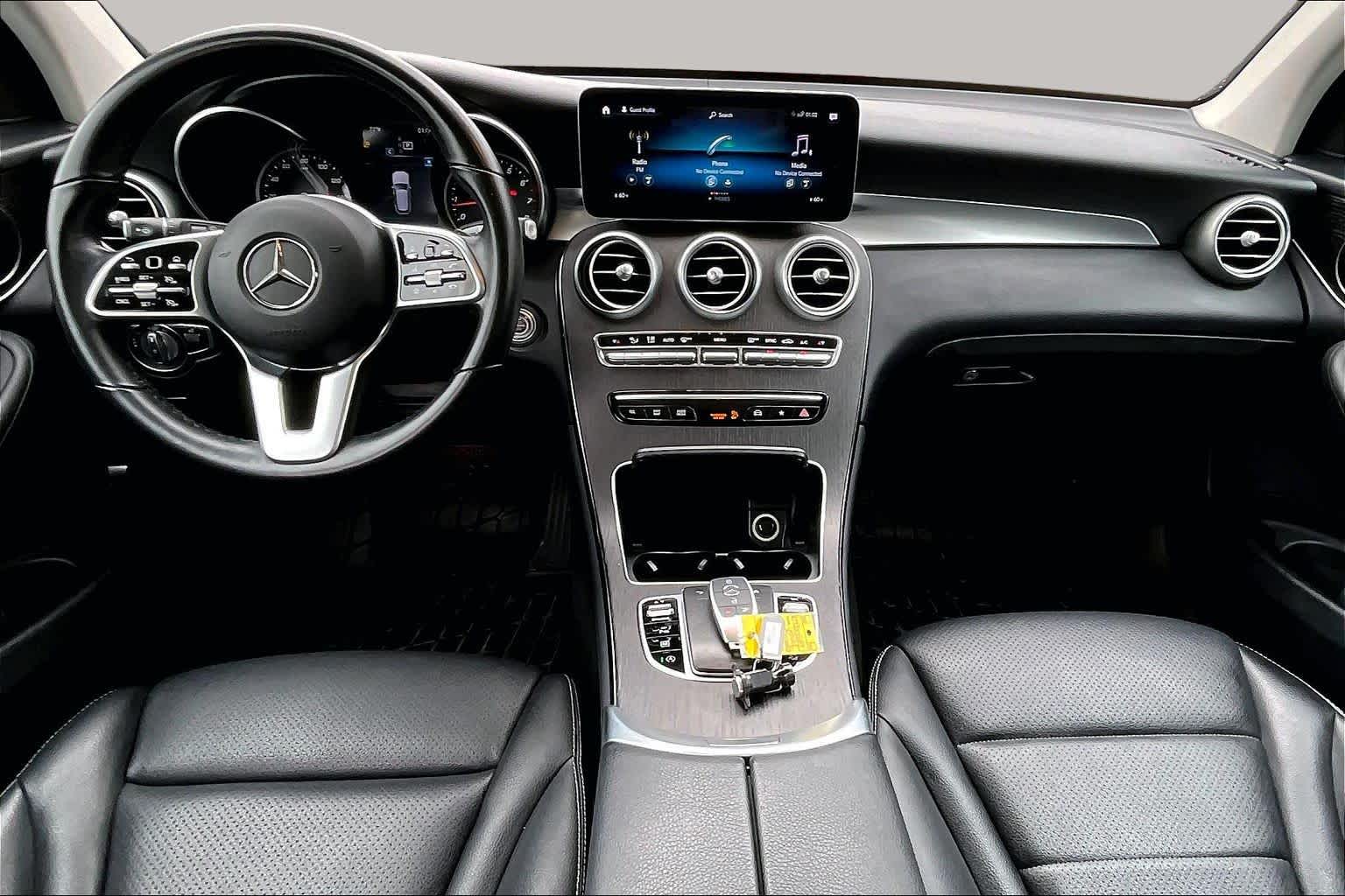 2021 Mercedes-Benz GLC 300