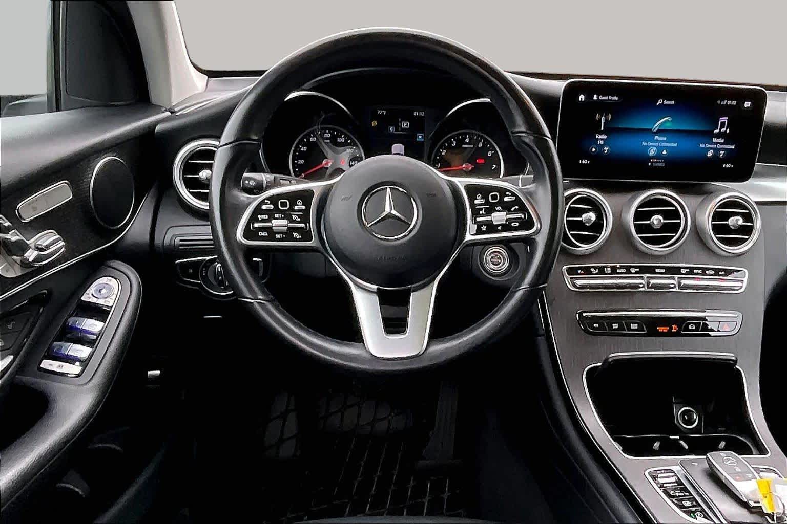 2021 Mercedes-Benz GLC 300