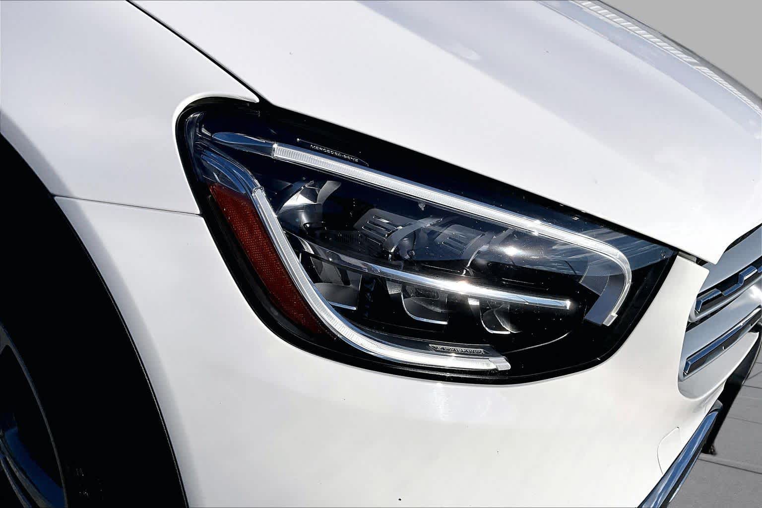 2022 Mercedes-Benz GLC 300