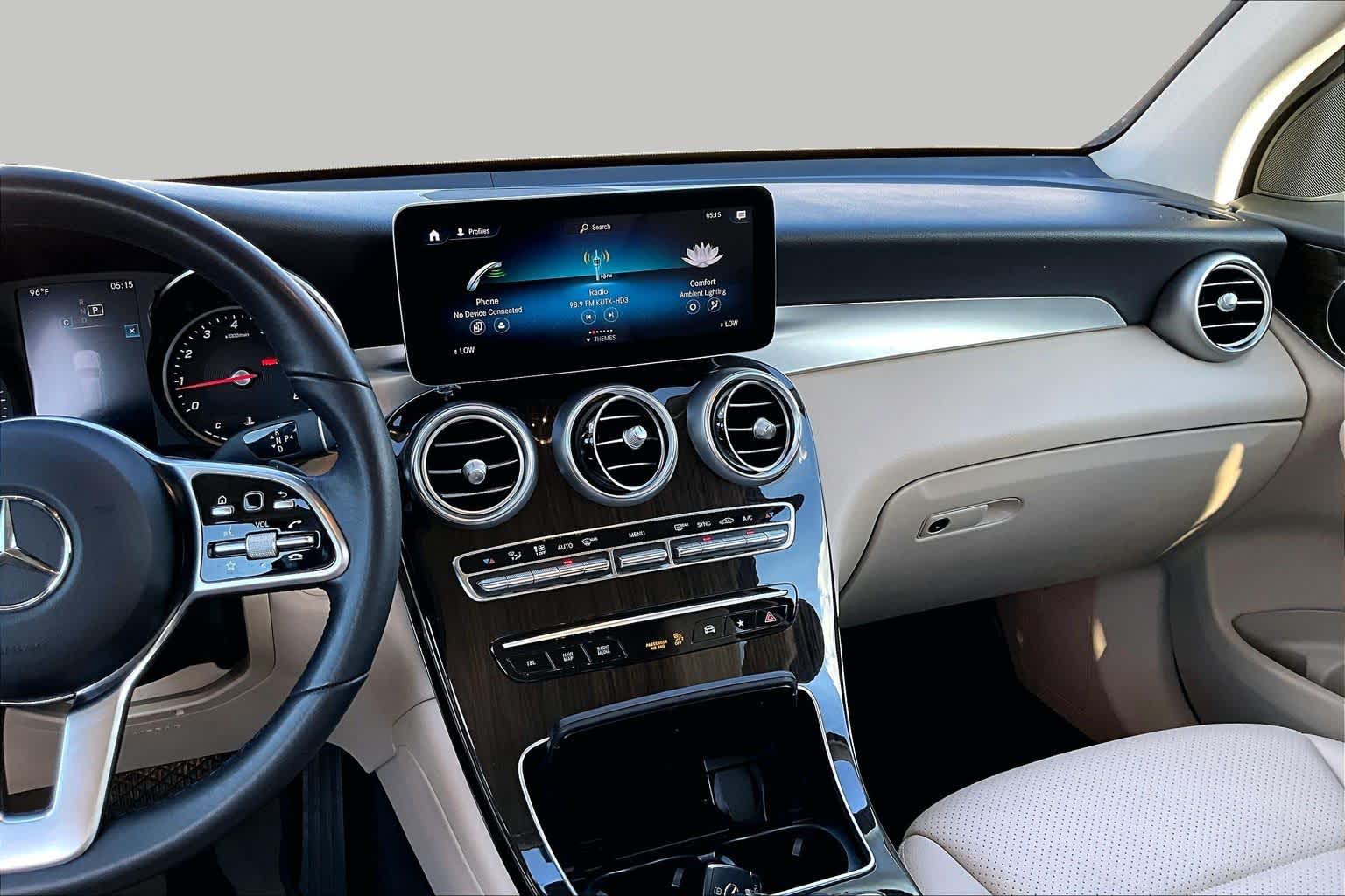 2022 Mercedes-Benz GLC 300