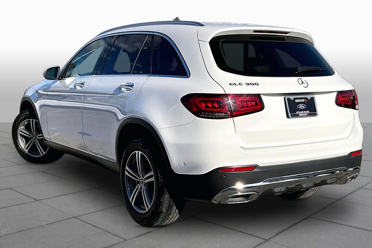 2022 Mercedes-Benz GLC 300